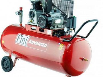 Поршневой компрессор FINI MK 113-270-5.5 с ресивером